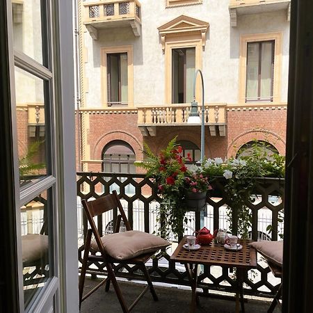 Emozione Torino - Affascinante, Silenzioso, In Palazzo D'Epoca Pressi Piazza Solferino Apartment Exterior photo